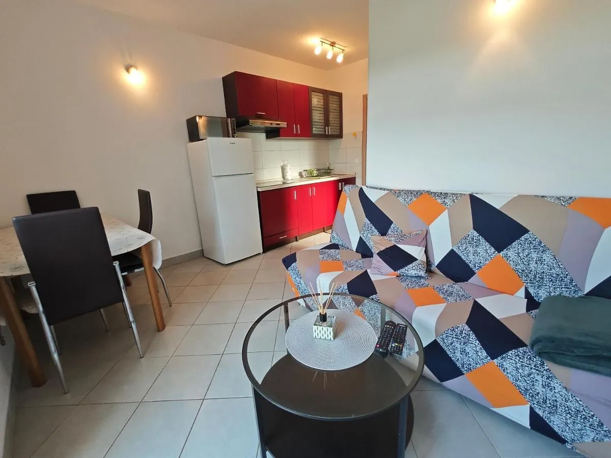 Apartments Bevanda Bale