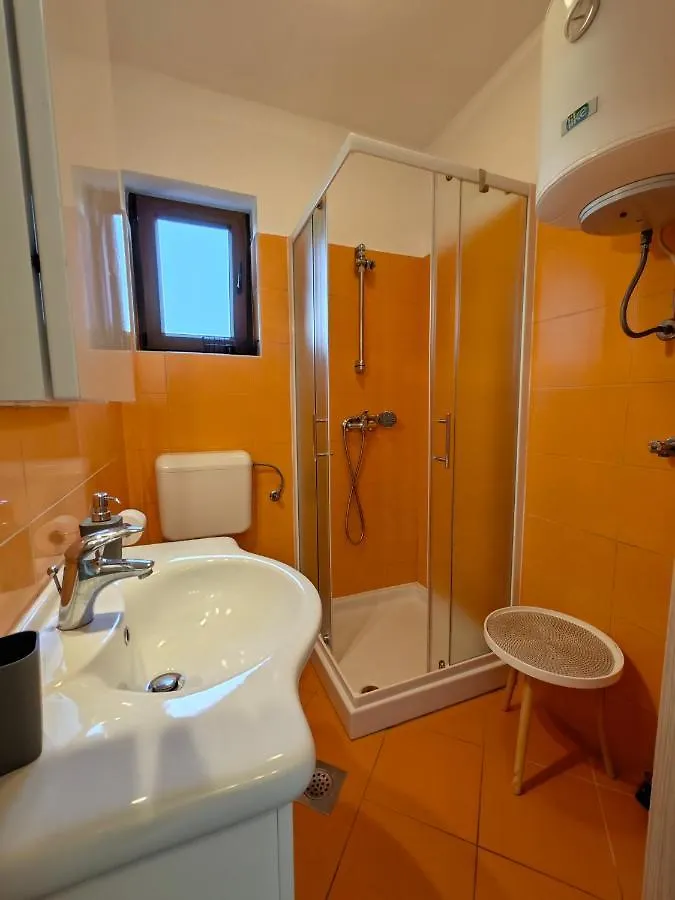Apartments Bevanda Bale Croazia