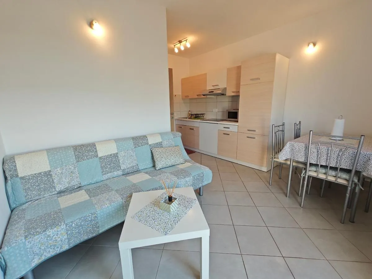 Apartments Bevanda Bale