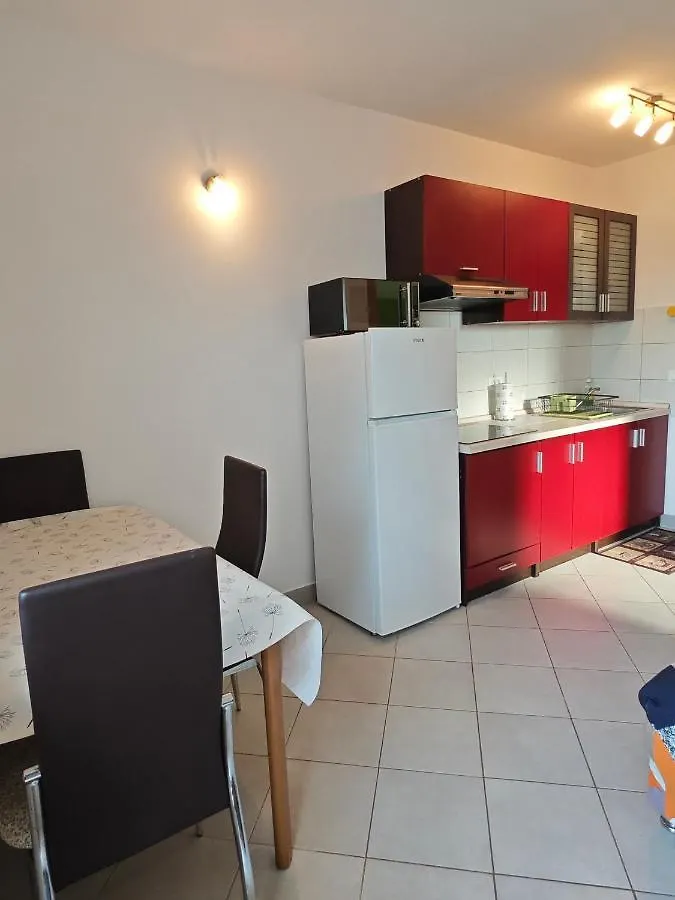 Apartments Bevanda Bale Croazia